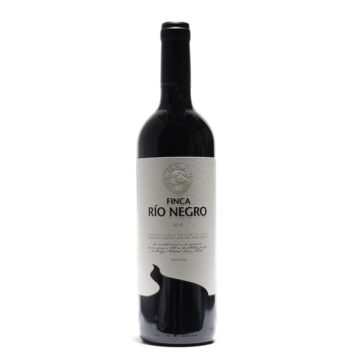 Finca Rio Negro 2019 delantera