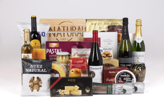 lote navideño 28 caja madera gourmet